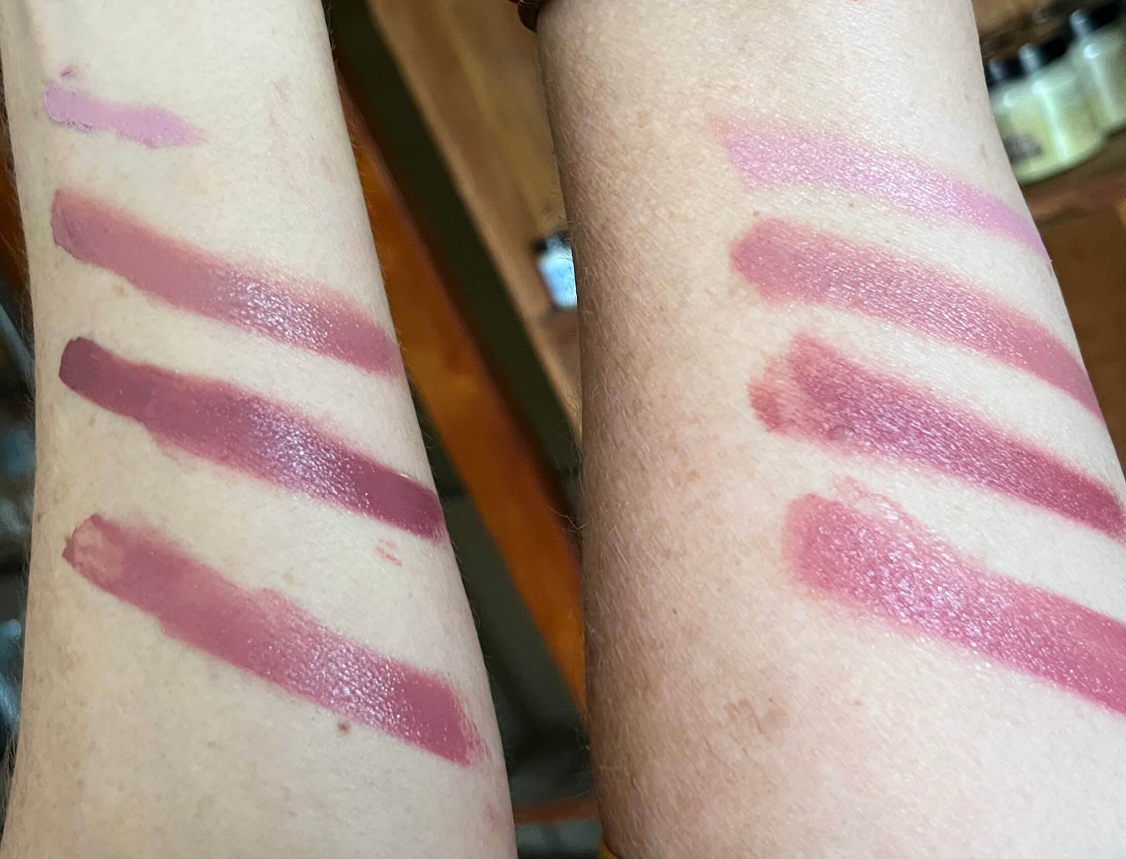 LANOW LIP TINT, TALLOW & LANOLIN BASED, LANOLIN, LANOW, CHEMICAL FREE, NATURAL LIP TINTS, NATURAL LIP COLOURS, SAFE, LOW PUFA SKINCARE, LEAD-FREE LIP COLOURS, LIP COLORS, CREAMY LIP TINTS, LONG LASTING